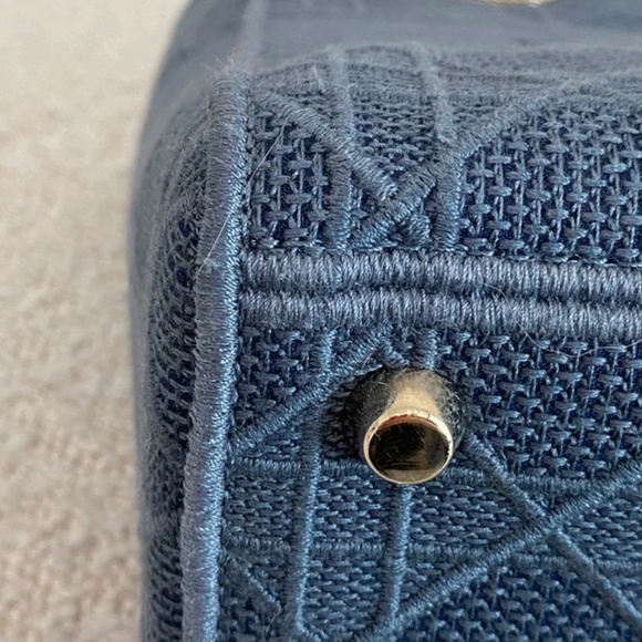 Authentic Dior Medium Lady D-Lite Bag - Picture 7 of 16